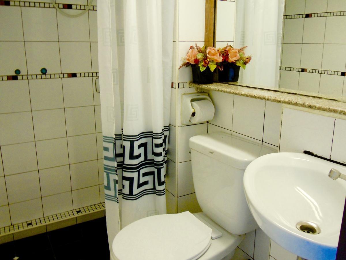 Hotel Moonlight House à Nakhon Ratchasima Extérieur photo